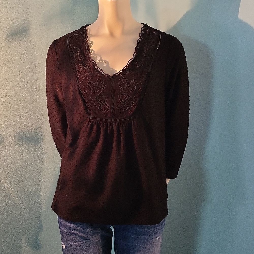 Daniel Rainn black lace front shirt